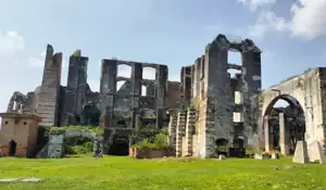 Detalles del antiguo casco de la Hacienda